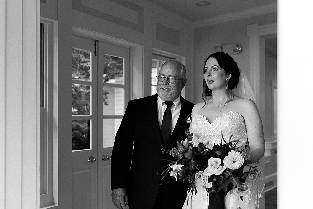 Hendry House wedding ceremony photos, marie windsor photography 